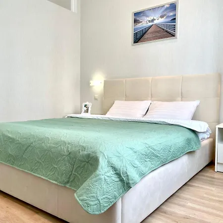 Navit Luxury Apartments With Breakfast Near The Railway Station, The City Center And The Park Киев Экстерьер фото